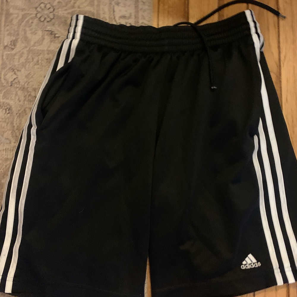 Men’s small shorts